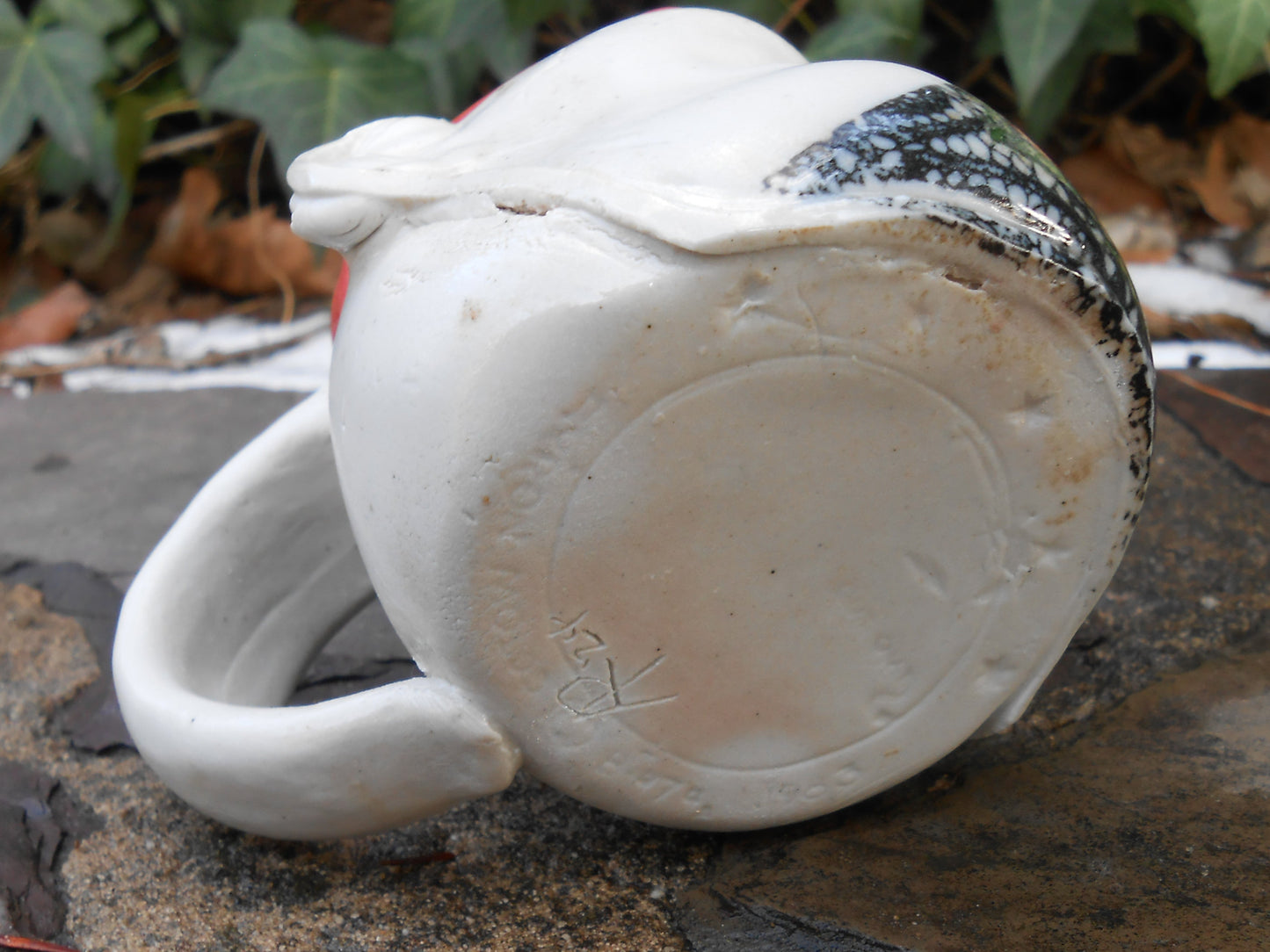 Rase and Lace Beeb Mini Mug