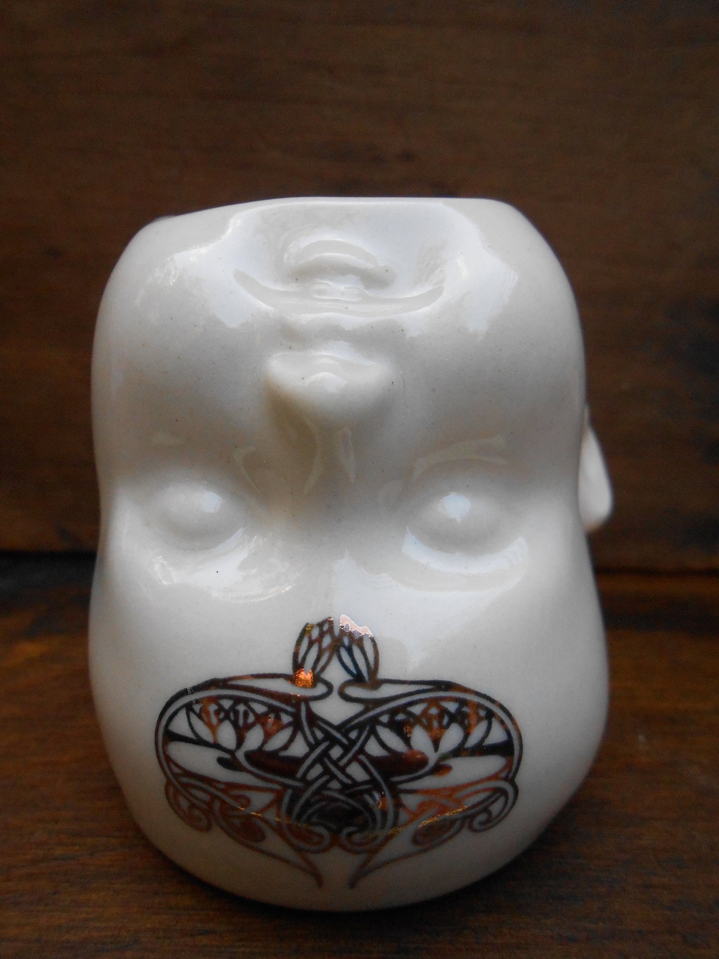 Mini Ceramic Beeb Head
