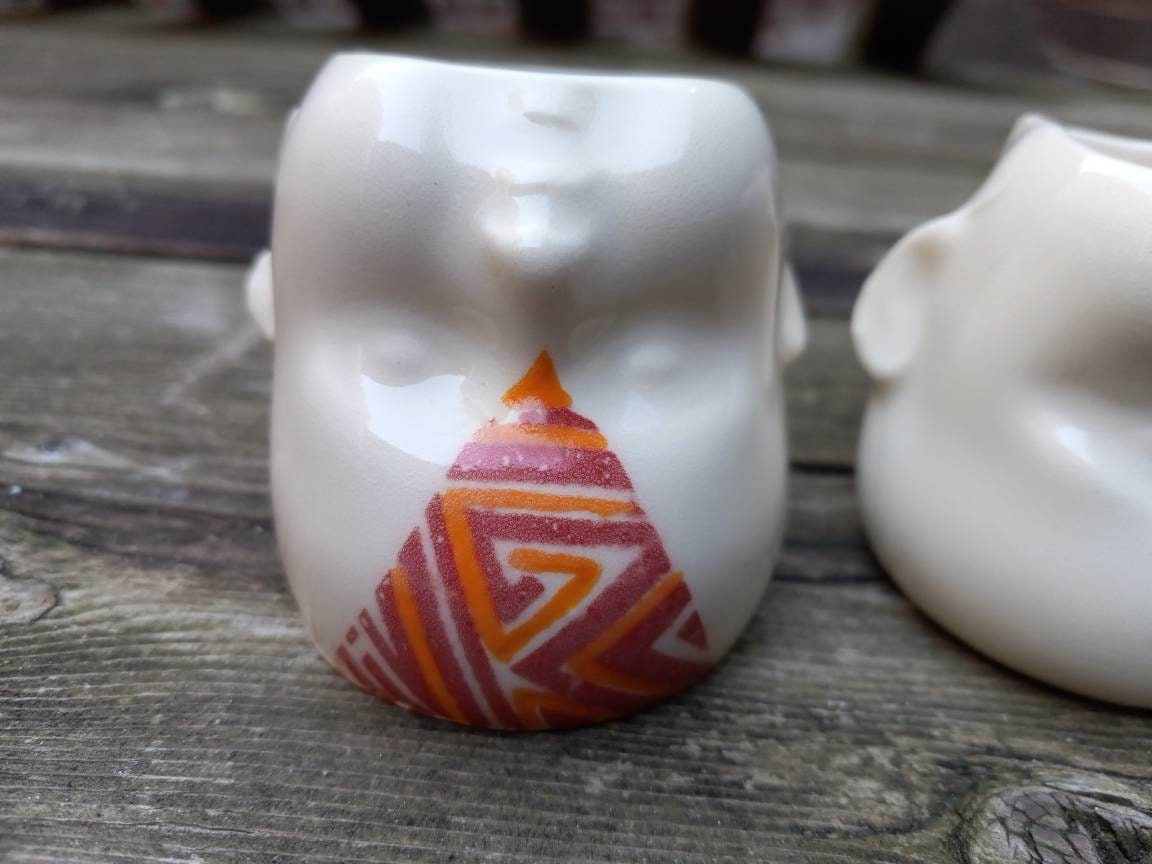 Mini Ceramic Beeb Head